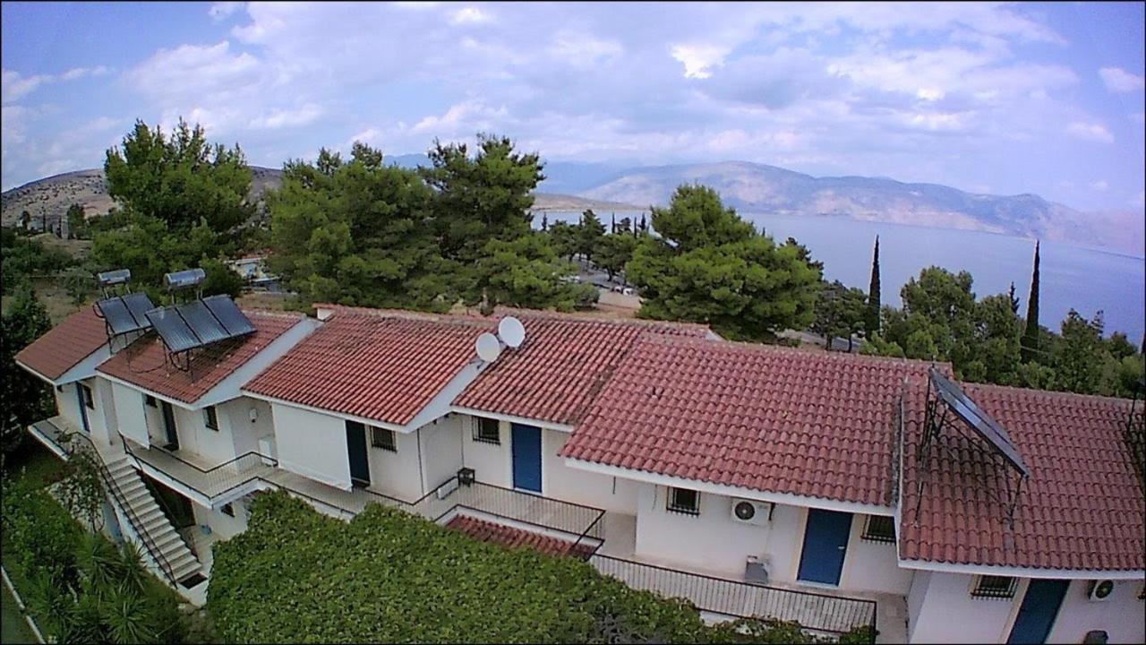 Villa Galaxídhion Екстериор снимка